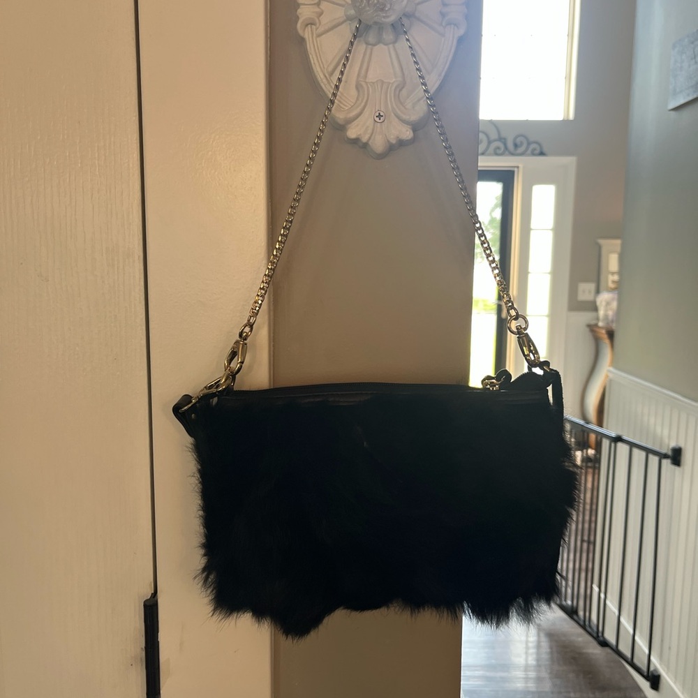 Elegant Black Faux Fur Shoulder Bag